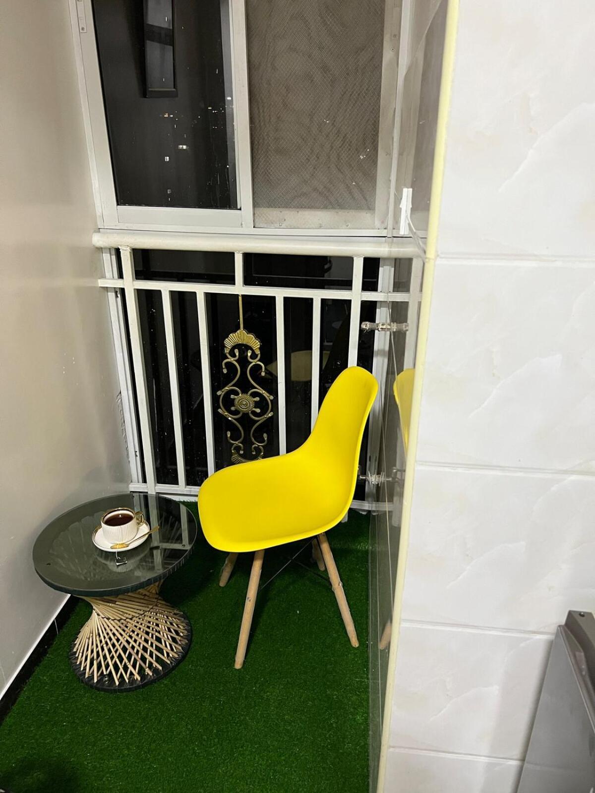 Modern Cozy In Kilimani Apartment *