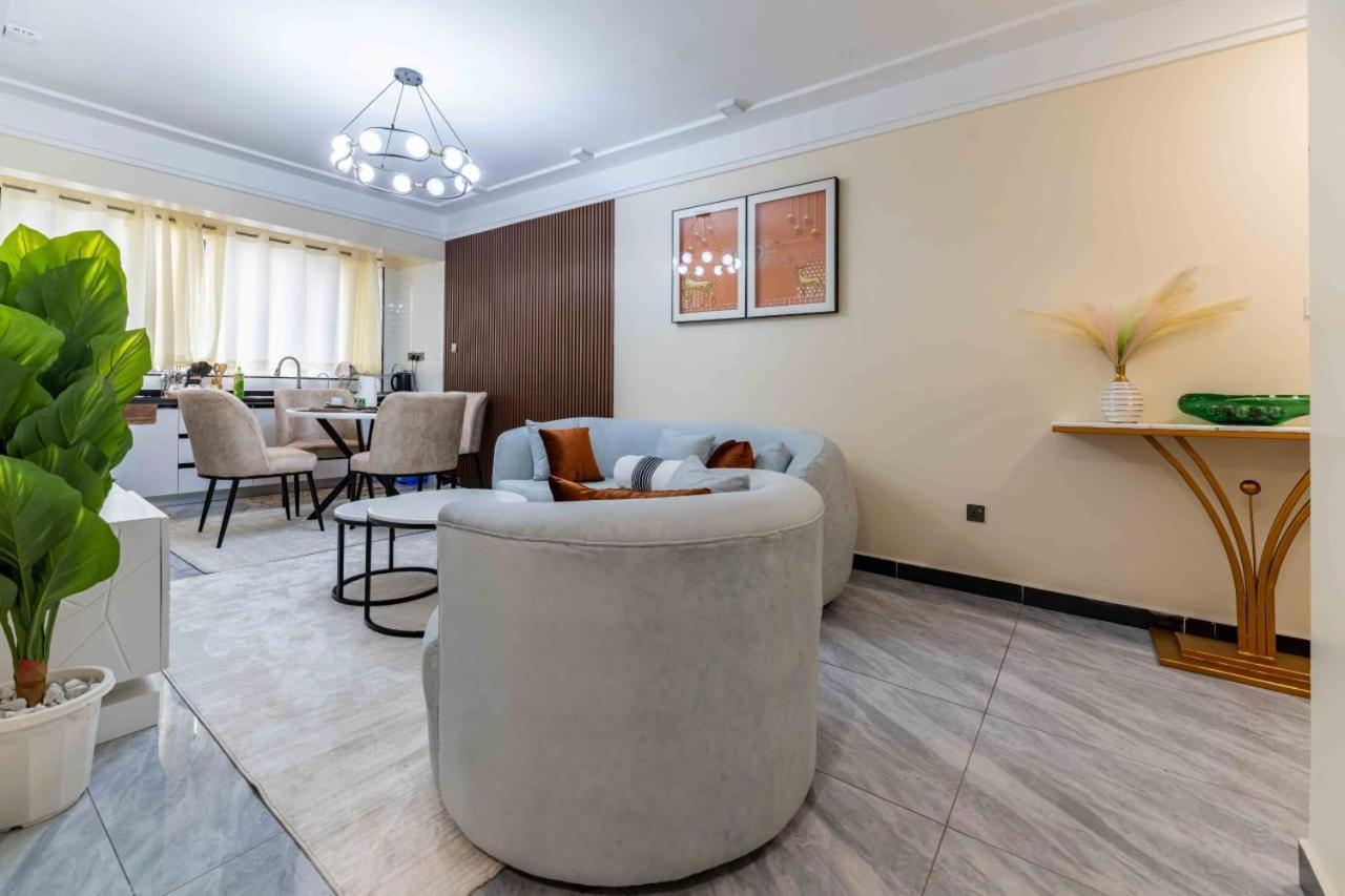 Classy Executive One Bedroom Which Offers Luxury And Comfort Which Features Of Luxurious Amenities In Kilimani *