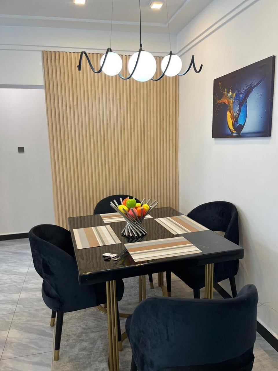 Executive Fully Furnished With Luxurious Facilities Which Features A Breathtaking Views And Close Proximity To Major Shopping Malls Thus Offering A High End Lifestyle *