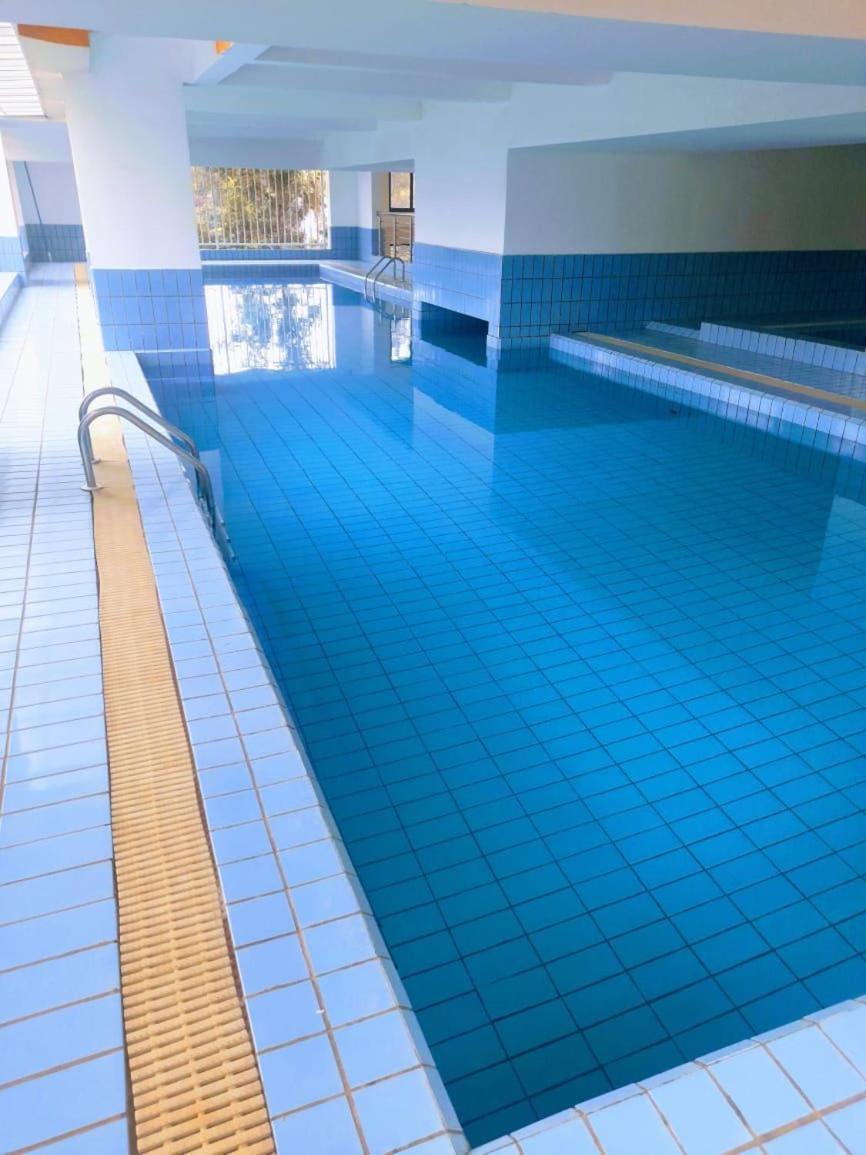Supreme Living With Amazing Views ,swimming Pool, Fully Equipped Gym, Ample Parking Space And Proximity To Major Shopping Malls In Lavington Apartment Nairobi