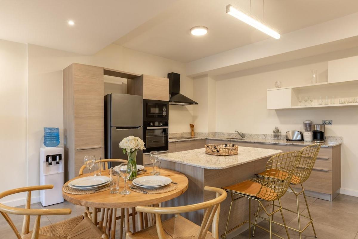 Capital M Sapphire Line 1 Bed By Yourhost,nairobi *