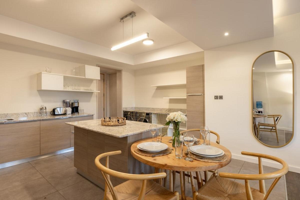 Capital M Sapphire Line 1 Bed By Yourhost,nairobi Nairobi