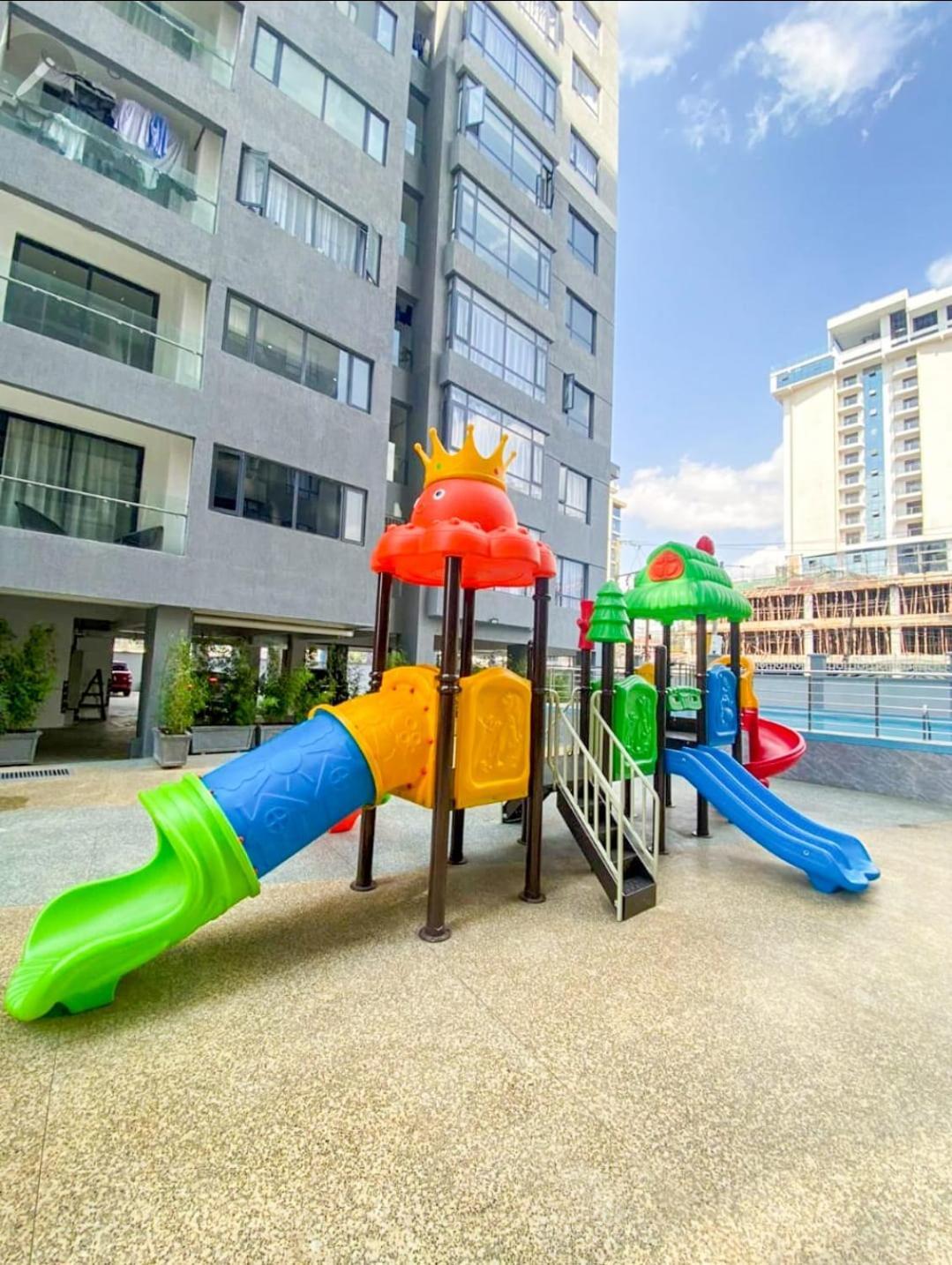Apartamento Elegant Executive Fully Furnished Two Bedroom With Ample Parking Space, Swimming Pool Fully Equipped Gym Children Playing Ground And Amazing Views *