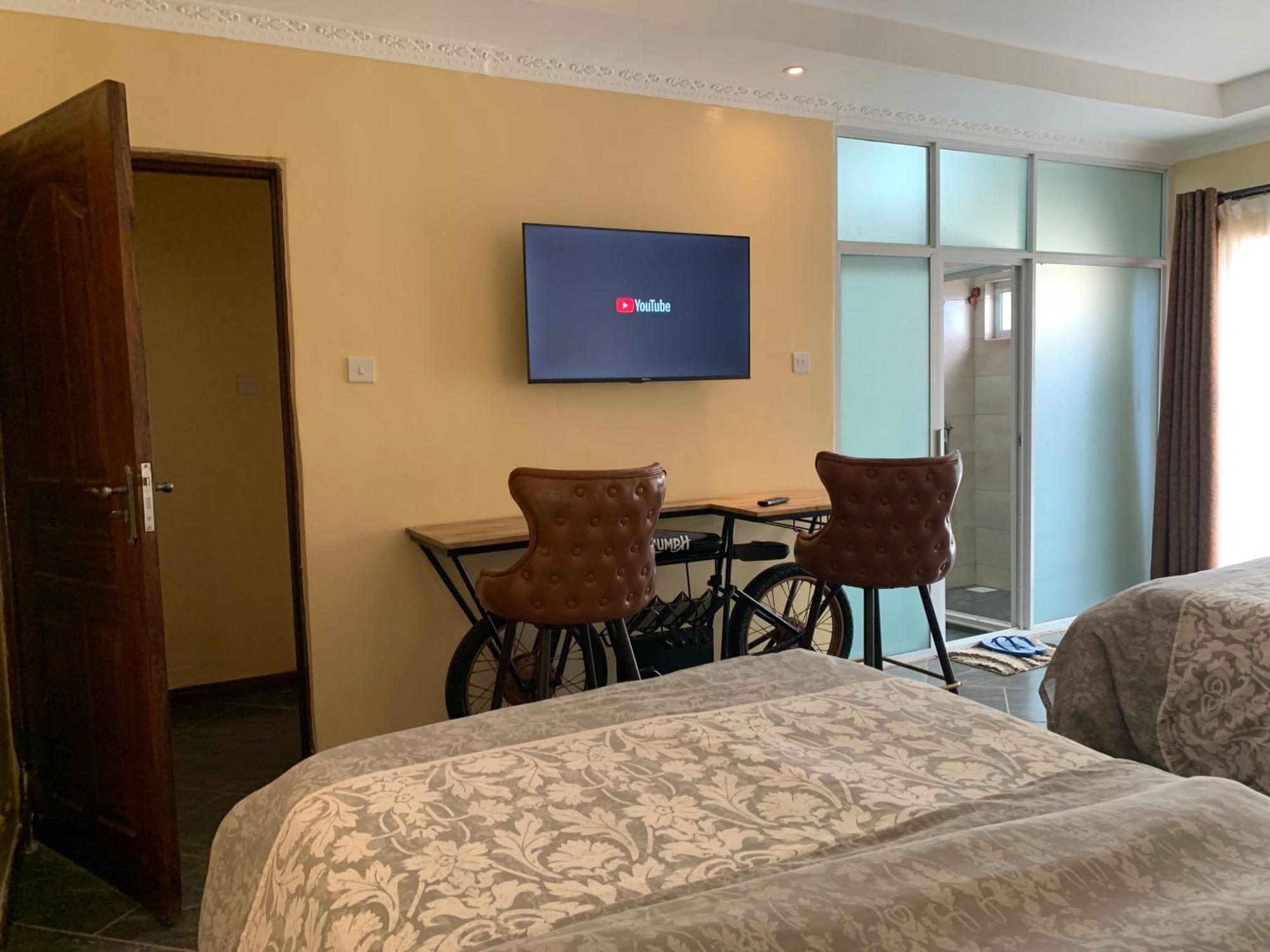 Bed & Breakfast Nairobi Inn *