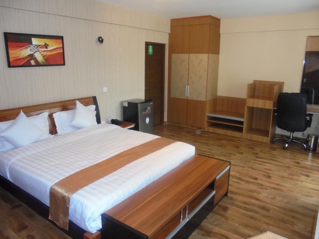 We And Hotel