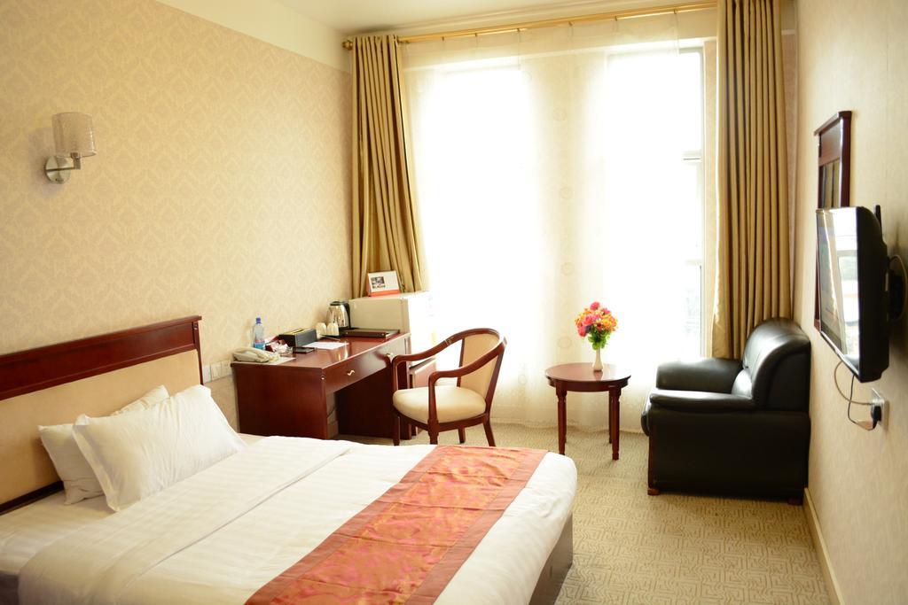 Hotel Nanchang 4*