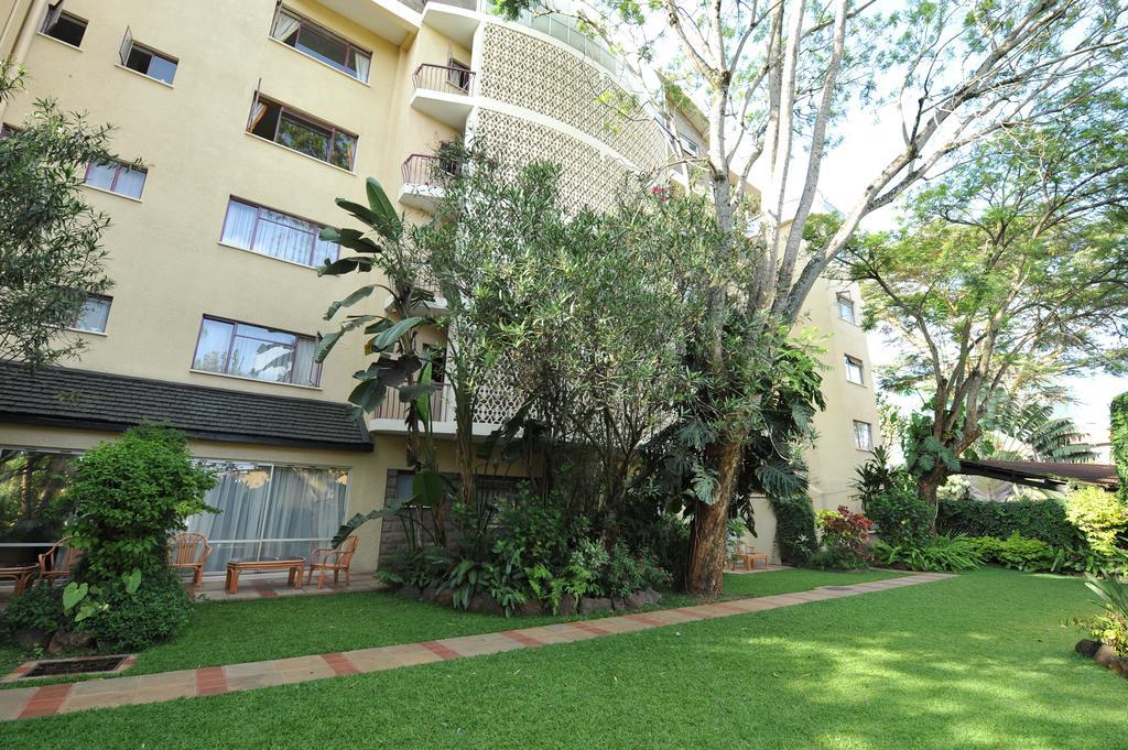Mimosa Court Aparthotel