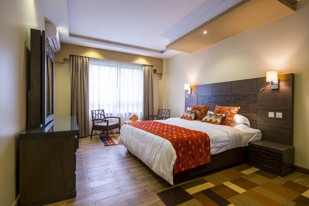 Bidwood Hotel 4*