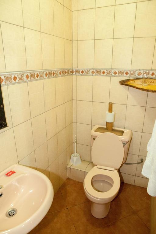 Khweza 2* Nairobi