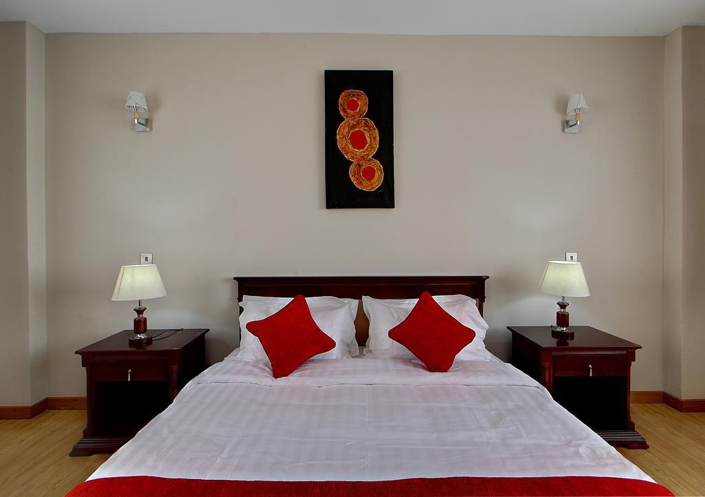 Fenesi Gardens Aparthotel