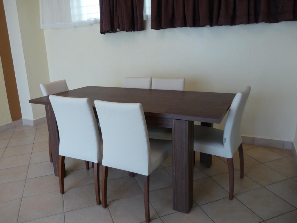 Aparthotel Norfolk Towers Serviced -nairobi, Centre Cbd