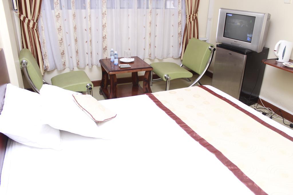 Hotel Central Park Hotel 2*