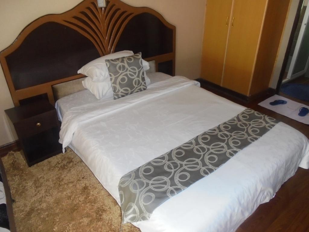 Guest house Shanema Homes *