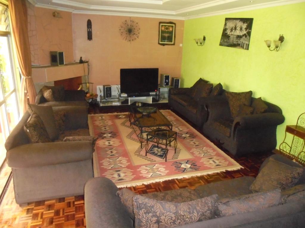 Guest house Shanema Homes *