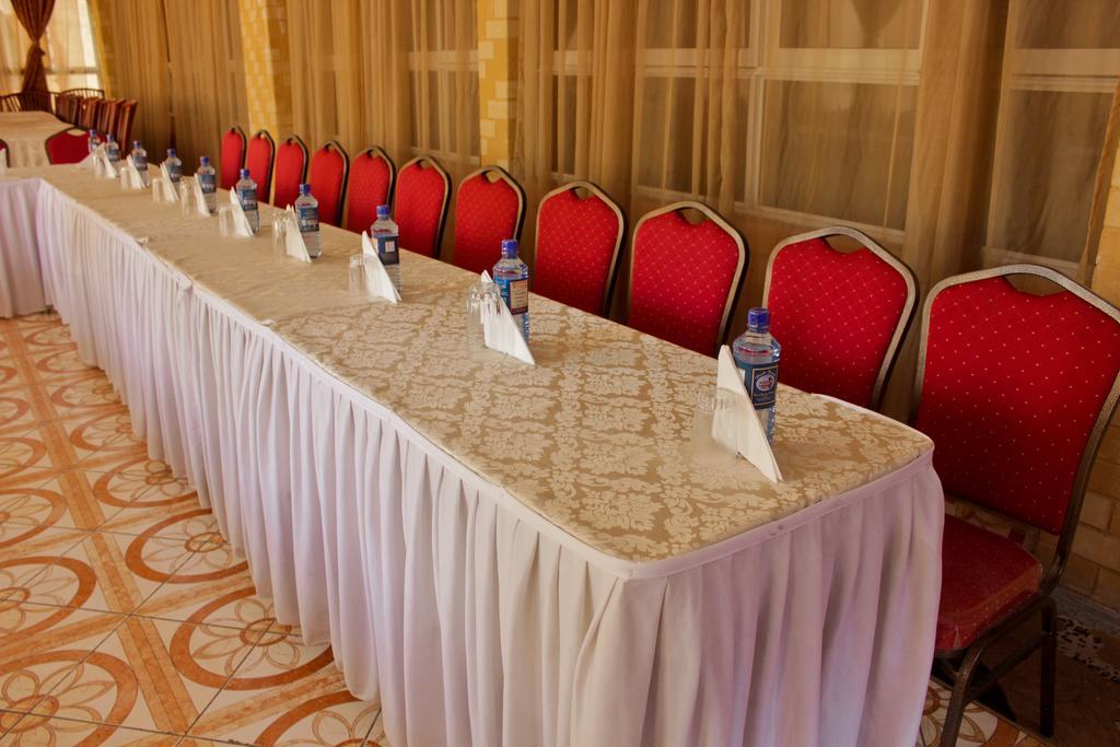 Hotel Pearl Palace 3*
