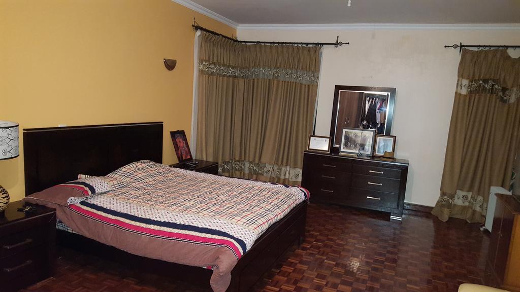 Homestay Runda Homes *
