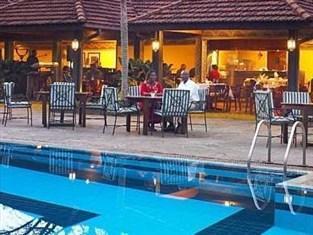Southern Sun Mayfair Hotel 4*