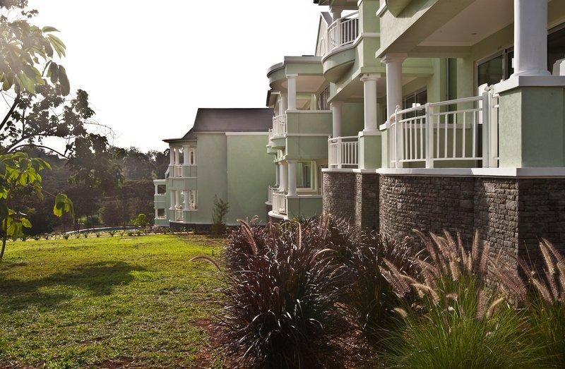 Hemingways 3*