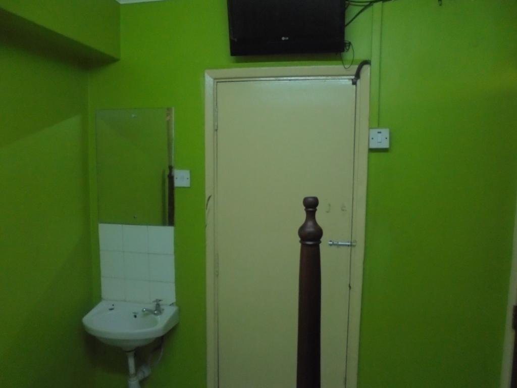 New Swanga Hotel