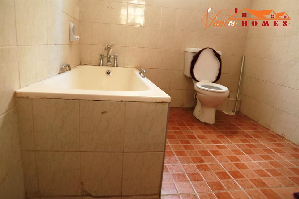 Guest house Vamos Homes & Tours