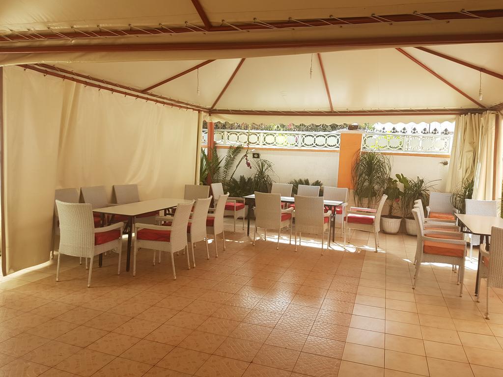 Hanan Guest house 3*