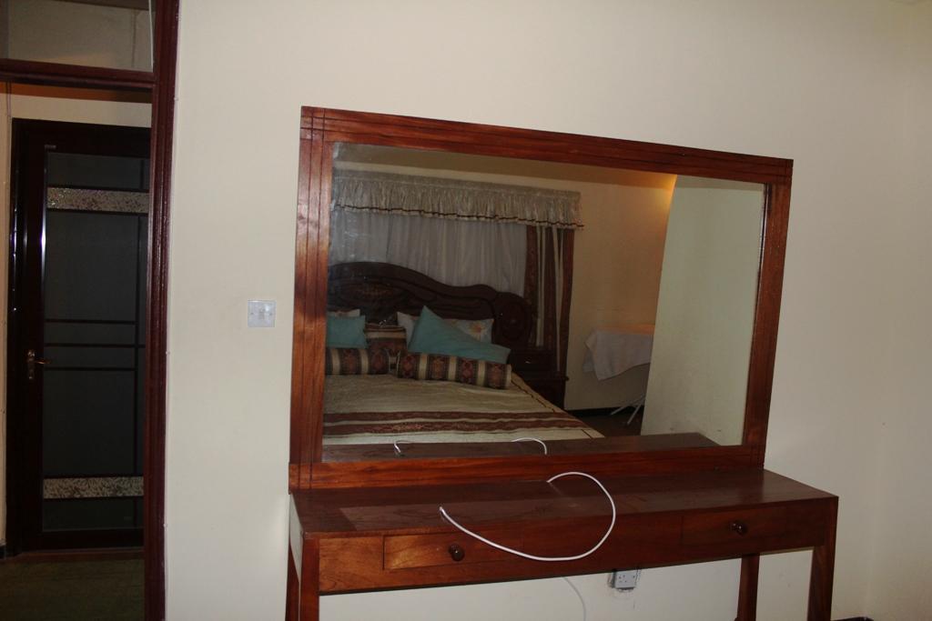 Vanga Court Apartment