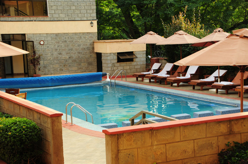 Hotel Brickwood Apartments 4*