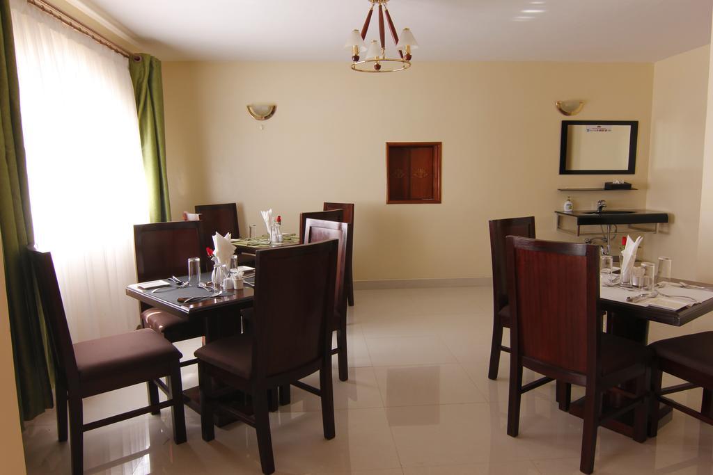 215 Karen Garden