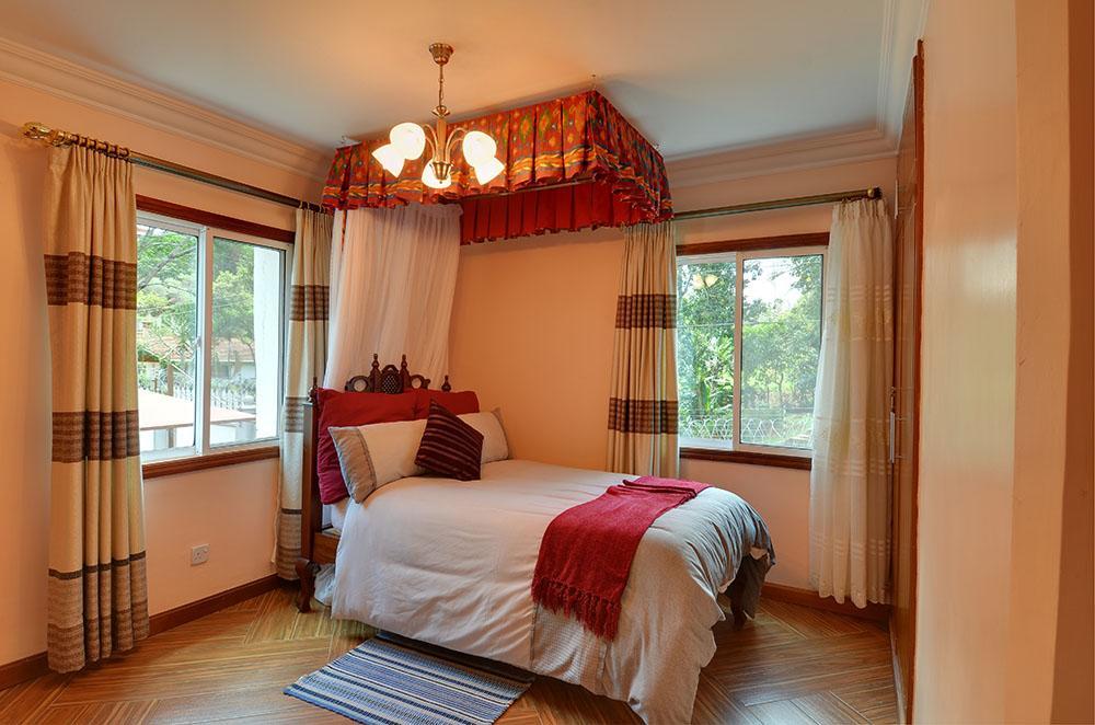 The Dove Court *