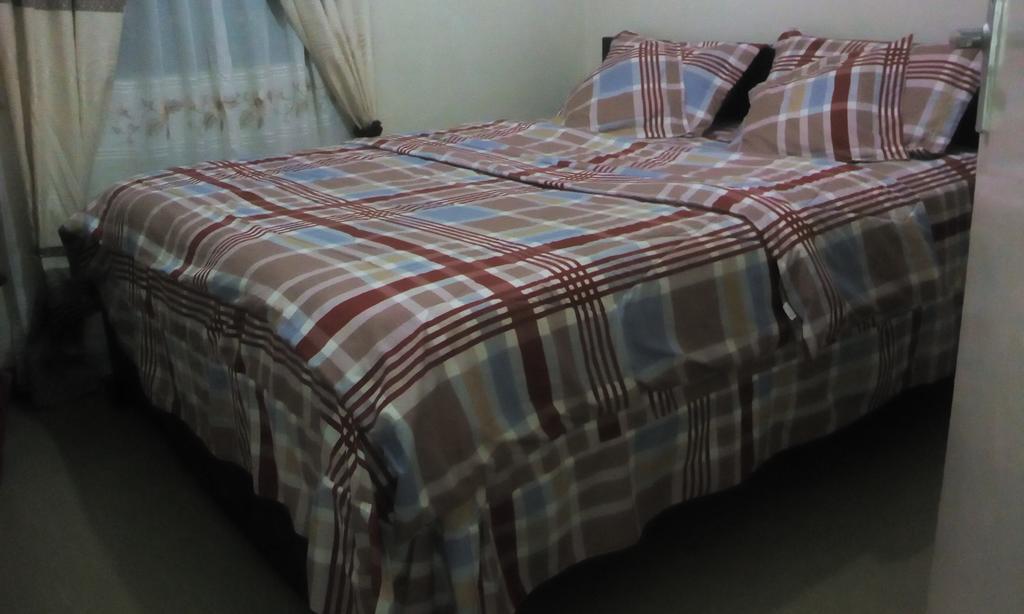 Lizzie's Place * Nairobi