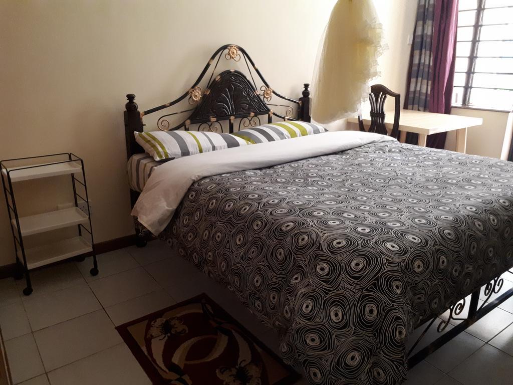 Mani'S Home Away From Home Nairobi