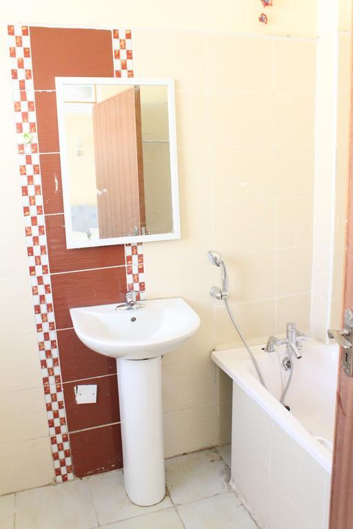Homestay Elegant Comfy Rooms- Jkia Nairobi