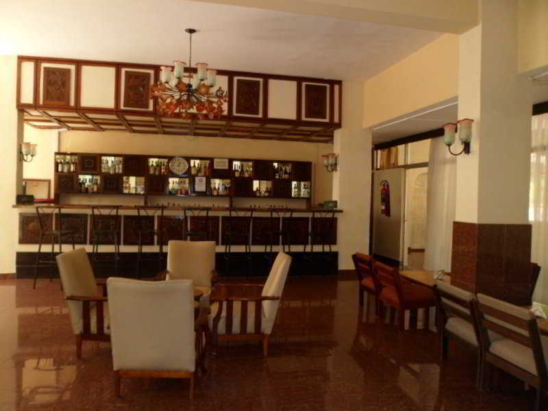 Kivi Milimani 3*