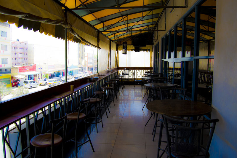 Acomodação com café da manhã  La Jardine