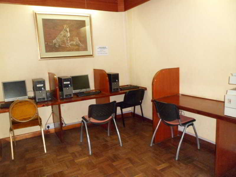 Hotel Kivi Milimani 3*