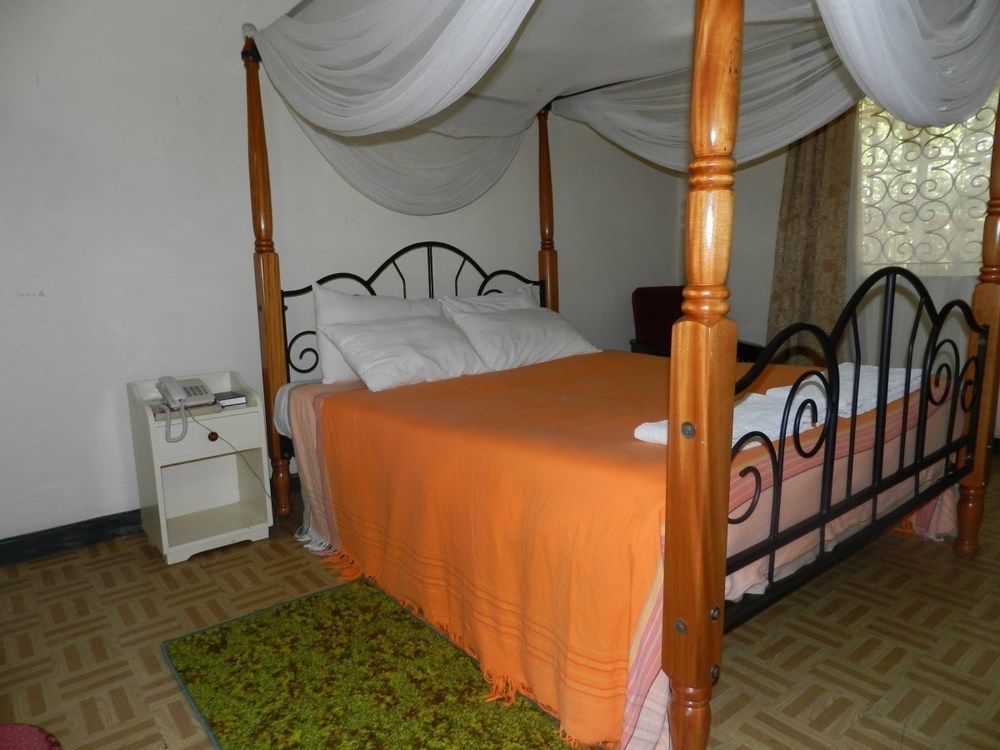 Hotel Hibiscus