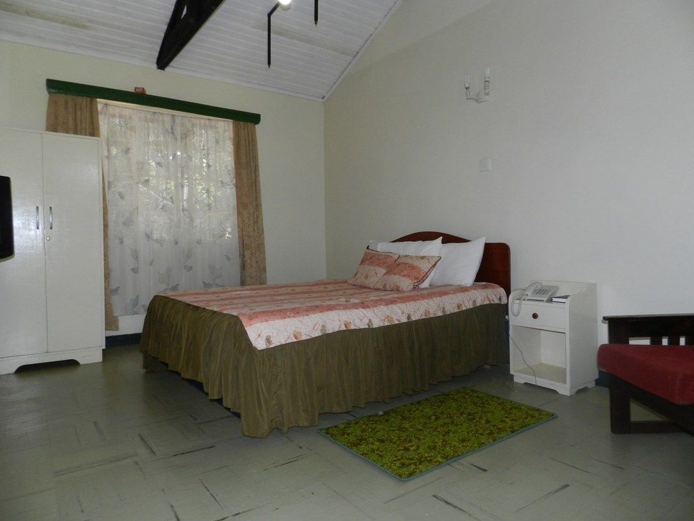 Hibiscus 2* Nairobi