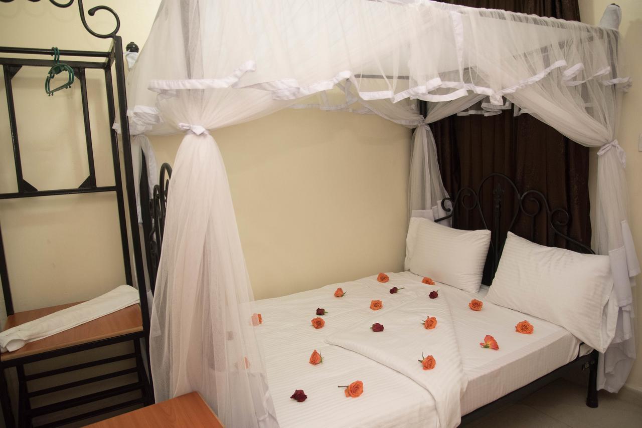 Kima Hotel 3*