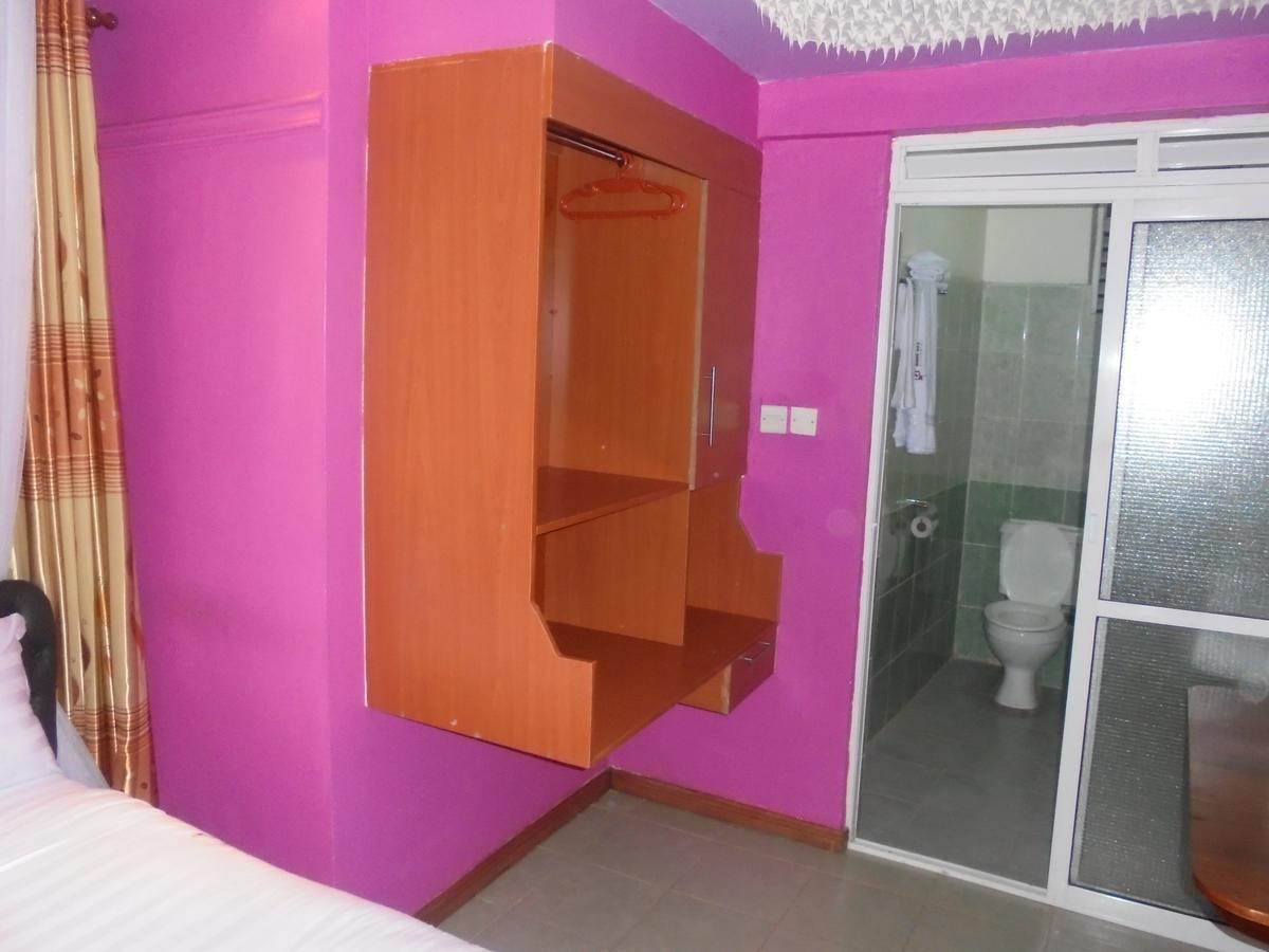 Aden Bay Hotel 3*