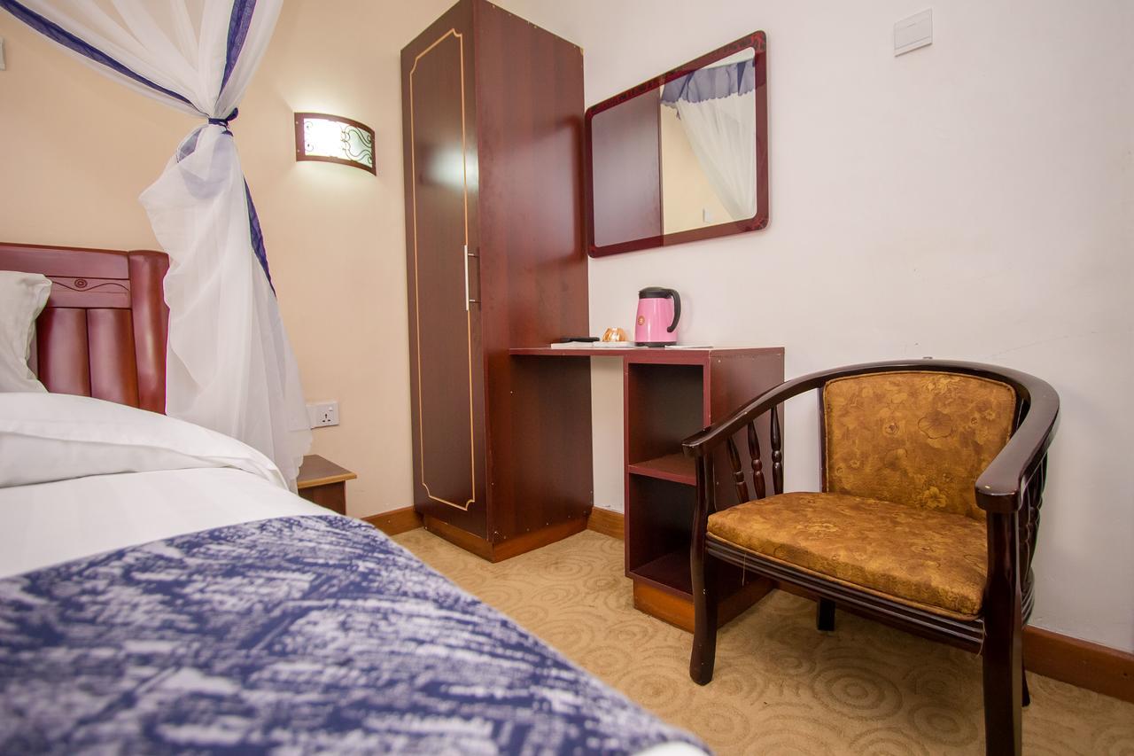 Hotel Wida Kilimani 3*