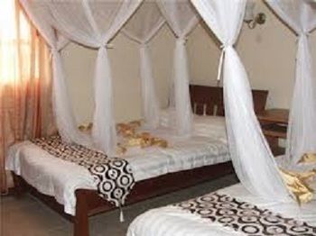 Airport View Hotel 4*
