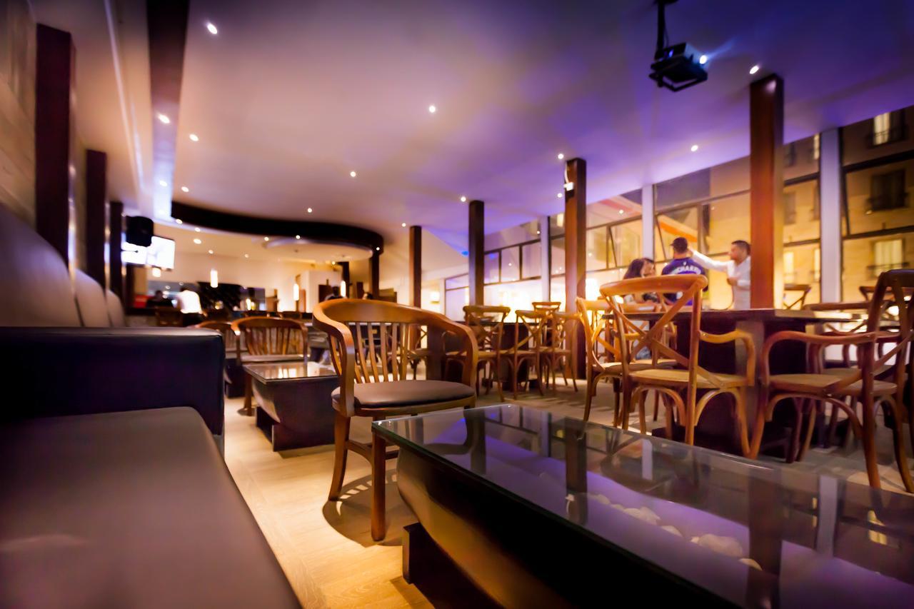 Decale Jewel Stone Hotel 3*