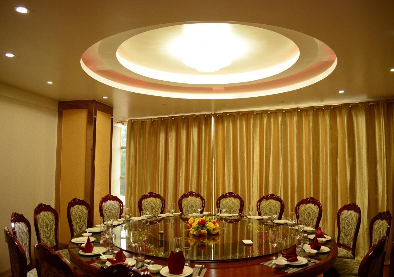 Nanchang Hotel 4*