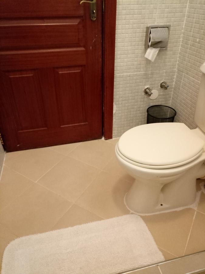 Nairobi Mansionette Home-Stay * Nairobi