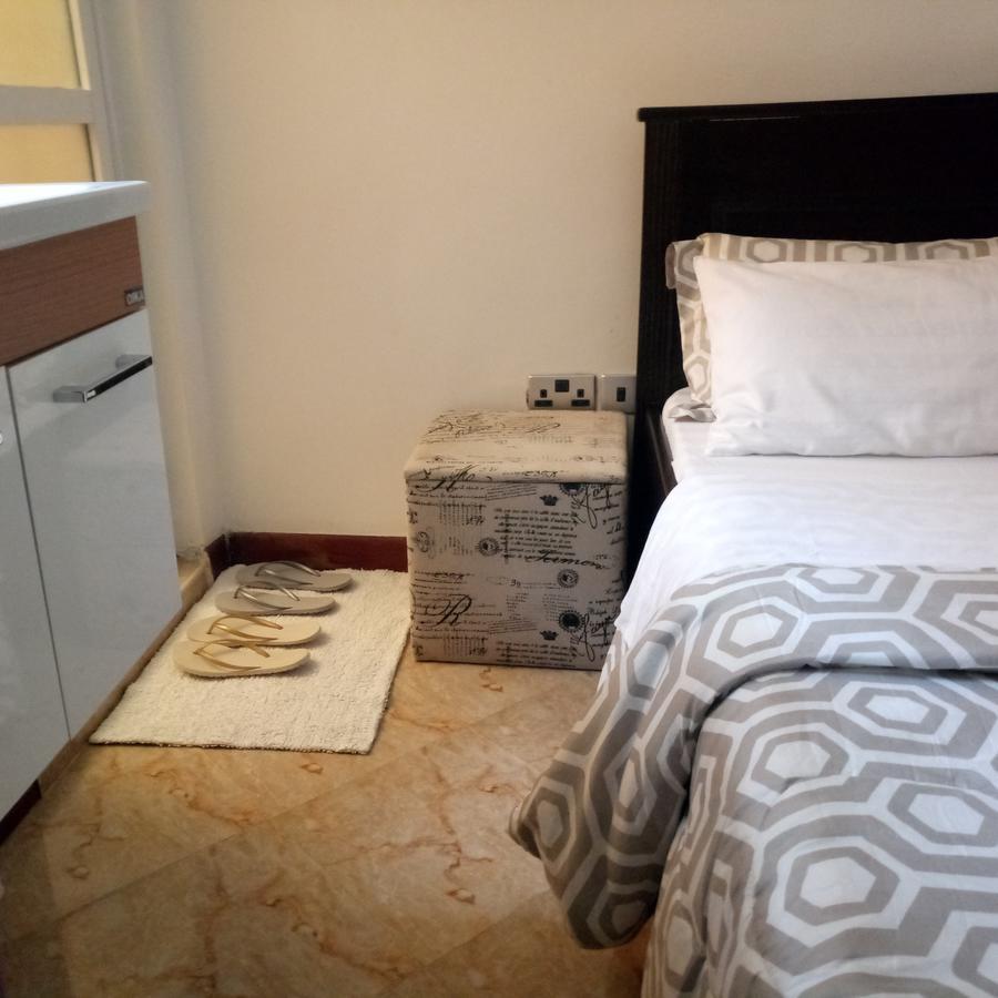 Homestay Nairobi Mansionette Home-Stay Nairobi