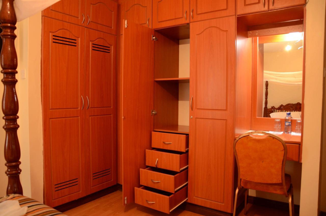 Upperhill Blueberry Hotel