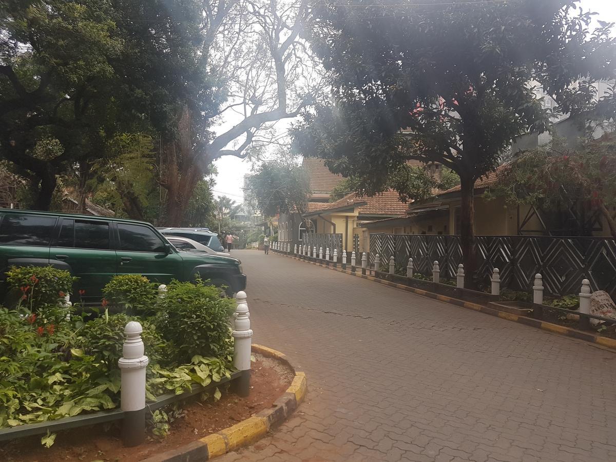 Kenya Continental 3*