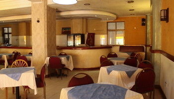 Metro Hotel 3*