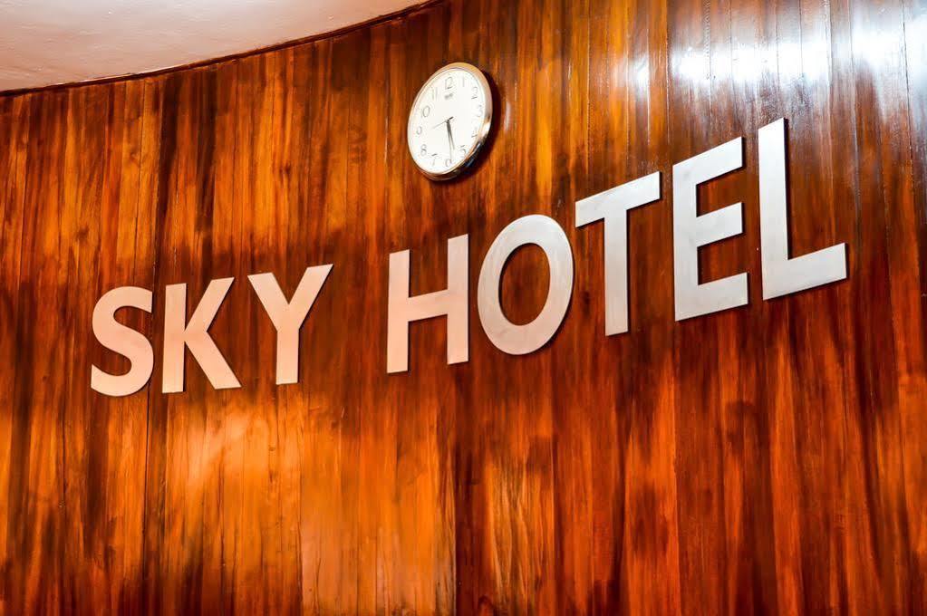Hotel Sky