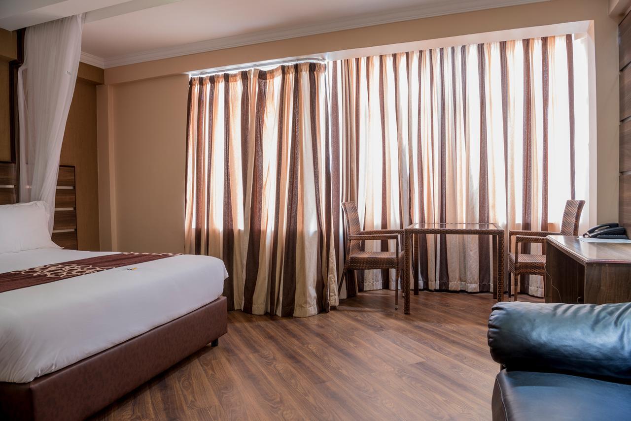 Airport Landing Hotel
